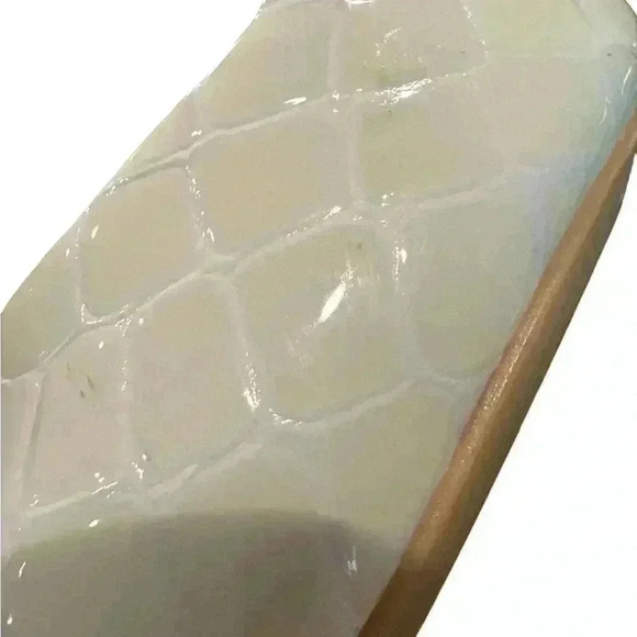 - Karl Langerfeld Paris Royale White Leather Reptile Print Heels in Size 6… - Picture 8 of 8